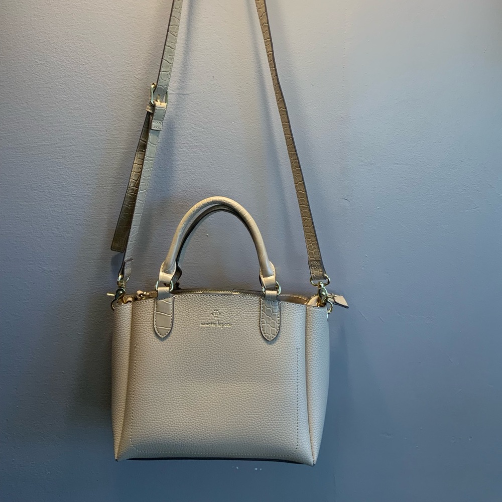 Nanette Lapore 2 in 1 multifunctional, Crossbody and handbag.